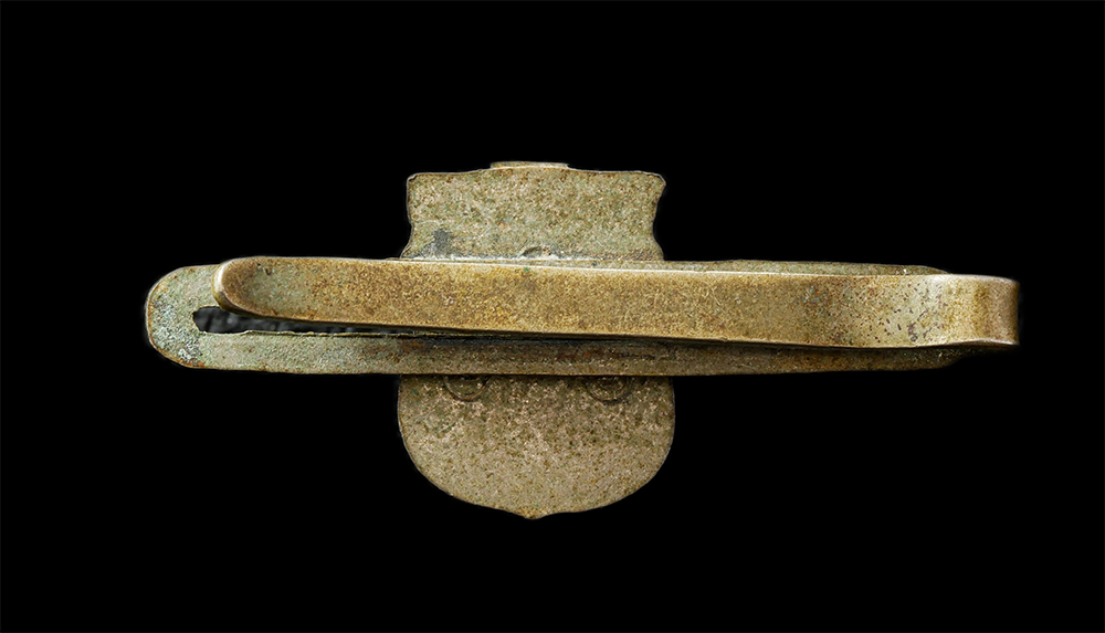 28Apr25 (323)p.jpg - แหนบหลวงพ่อเพชร วัดท่าหลวง จ.พิจิตร เนื้ออัลปาก้า พระเก่า | https://kamulet.in.th